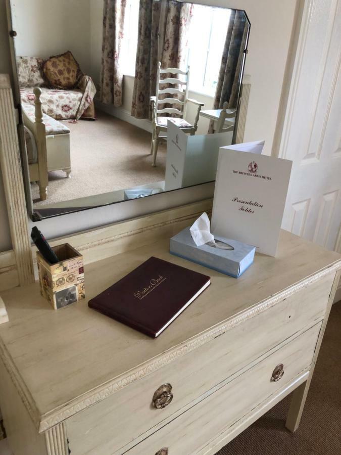 The Brewers Arms Hotell Snaith Exteriör bild
